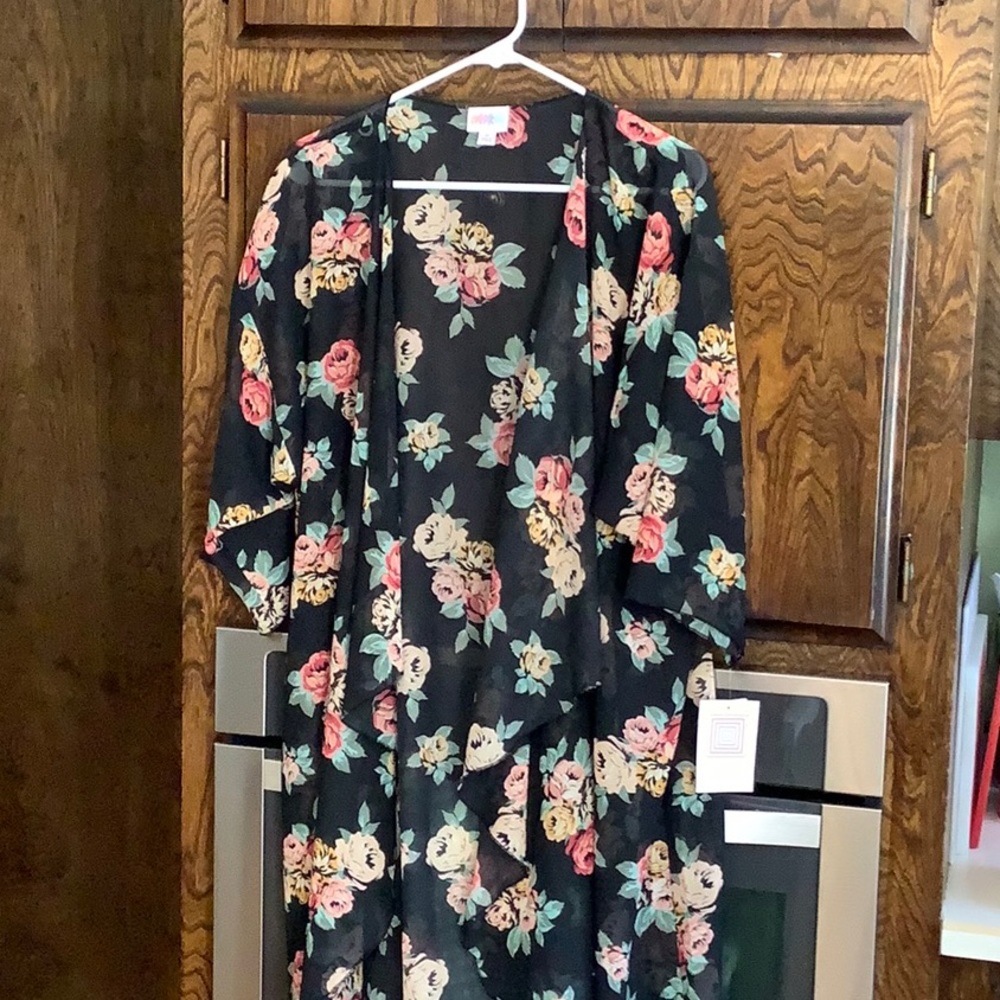 Lularoe Shirley new with tags